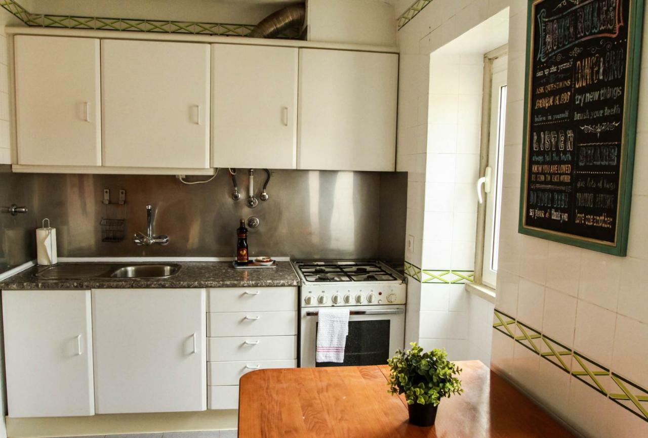 Cozy And Spacious Apartment In Graca, Lizbona Zewnętrze zdjęcie